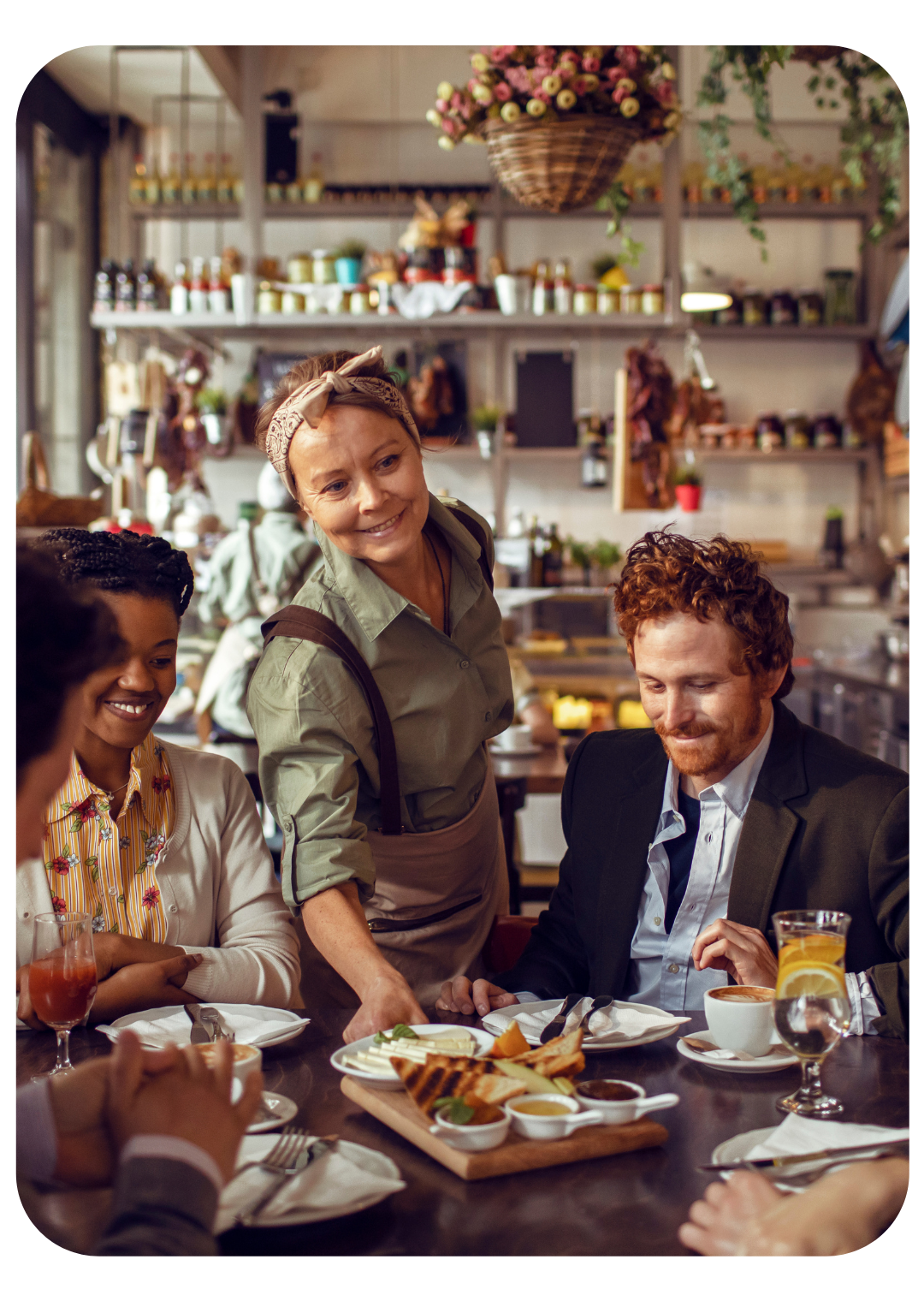 waitress servong food - sustainability matters2